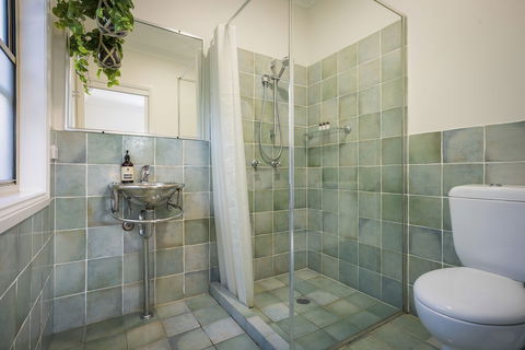A Perfect Stay - Barefoot Lane - Redcliffe Tourism 5