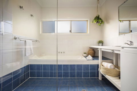 A Perfect Stay - Barefoot Lane - Redcliffe Tourism 3