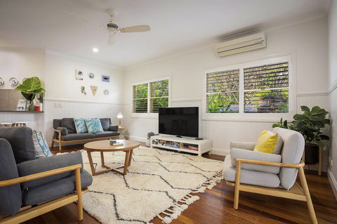A Perfect Stay - Barefoot Lane - Redcliffe Tourism 4
