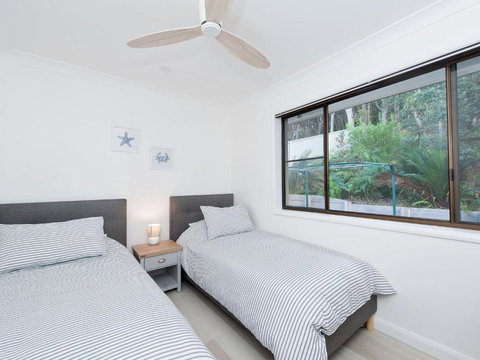 Forever Fingal At Fingal Bay - Redcliffe Tourism 2