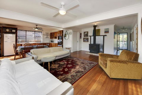 Hillsborough Cottage - Redcliffe Tourism 4