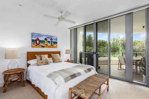 COTTON BEACH 94 MID FLOOR PENTHOUSE - Redcliffe Tourism 6