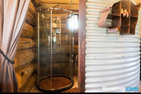 Amarina Farm Stay & Gardens - Redcliffe Tourism 5