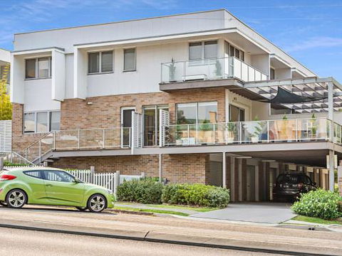 ARIA On MANNING Kiama 4pm Check Out Sundays - Redcliffe Tourism 0