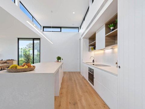 Fairway Views - Redcliffe Tourism 2