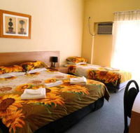 Blue Mountain Motel - Redcliffe Tourism