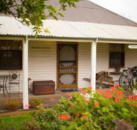 Davidsons Cottage - Redcliffe Tourism