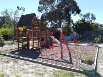 Big Tiny The Whispers - Redcliffe Tourism 6