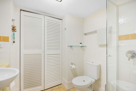 Alex Beach Resort 412 - Redcliffe Tourism 2