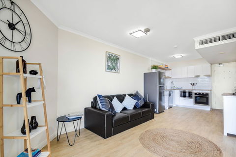 Alex Beach Resort 412 - Redcliffe Tourism 4