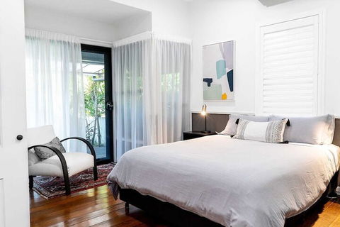 A PERFECT STAY - Solstice - Redcliffe Tourism 6