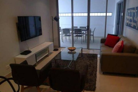 Kube On Cavanagh - Redcliffe Tourism 5