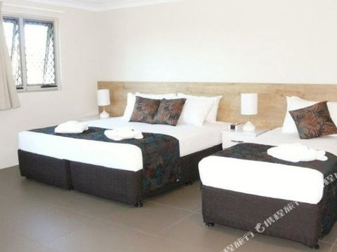 BEST WESTERN CASTLE LODGE MOTEL - Redcliffe Tourism 4