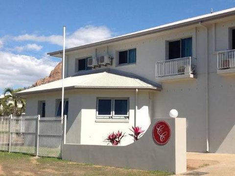 BEST WESTERN CASTLE LODGE MOTEL - Redcliffe Tourism 2