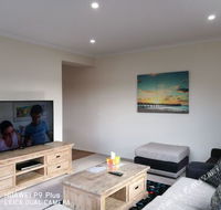 Happy Cozy House - Redcliffe Tourism
