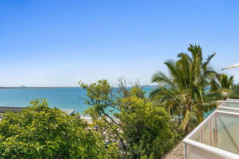 Garden Penthouse Netanya - Redcliffe Tourism 1