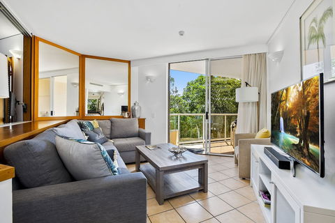 Garden Penthouse Netanya - Redcliffe Tourism 3