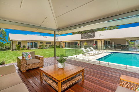 A PERFECT STAY - Serene Myocum - Redcliffe Tourism 4