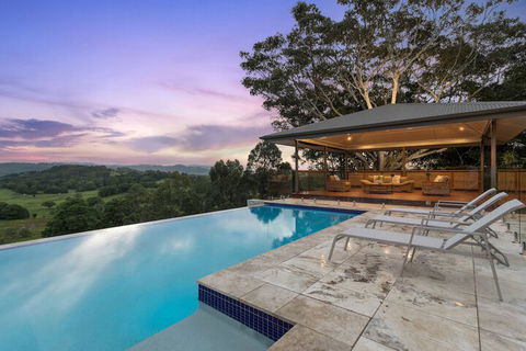 A PERFECT STAY - Serene Myocum - Redcliffe Tourism 6
