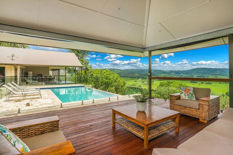 A PERFECT STAY - Serene Myocum - Redcliffe Tourism 3