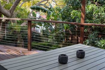 Beach House Large Outdoor Living H416 - Redcliffe Tourism 4