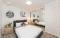 Lakeview Suite 05 - Redcliffe Tourism 3