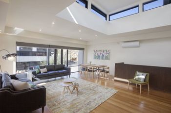 Boutique Stays Palmerston South Melbourne - Redcliffe Tourism 0