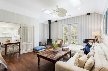 La Provence - Redcliffe Tourism 4