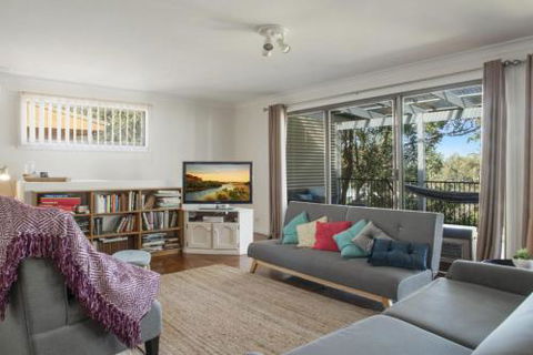 BEACH WITHIN REACH - Redcliffe Tourism 1