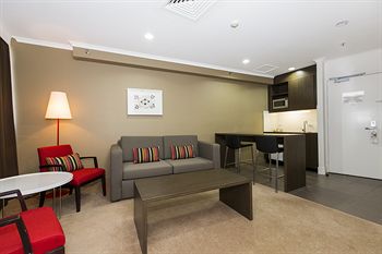 Holiday Inn Townsville - Redcliffe Tourism 1