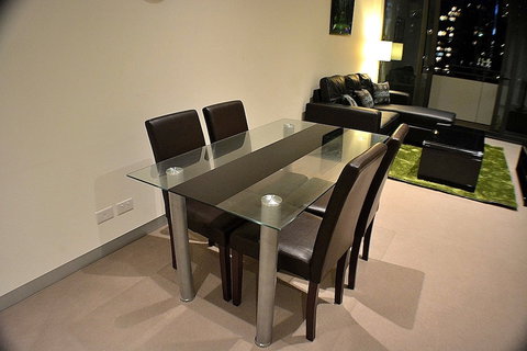 Royal Stays Apartments Southbank - Redcliffe Tourism 1