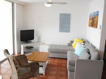 Beachpoint Unit 202 - Redcliffe Tourism 4