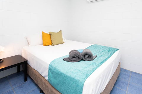 Airlie Sun & Sand Accommodation 6 - Redcliffe Tourism 5