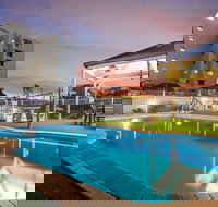 Penthouse on Suttons - Redcliffe Tourism