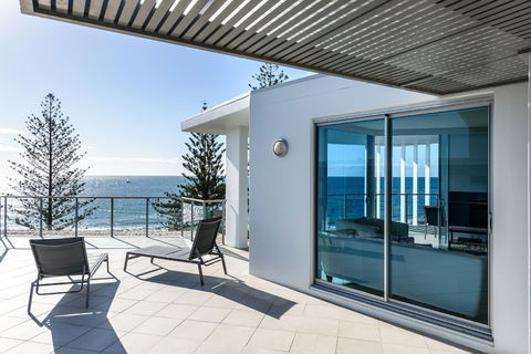 C Bargara Resort - Redcliffe Tourism 5