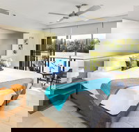 Elysium Sea Temple Apartments - Redcliffe Tourism