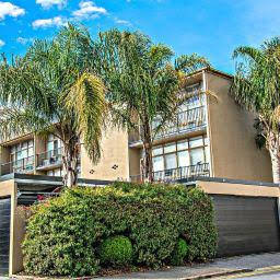 Adelaide DressCircle Apartments - Ward St - Redcliffe Tourism 2
