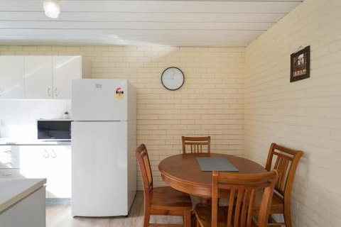 Apollo Unit 26 - Redcliffe Tourism 5