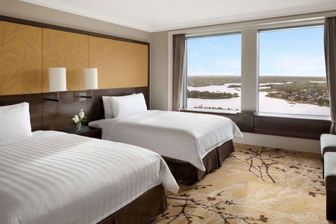 Shangri-La Hotel, Sydney - Redcliffe Tourism 6
