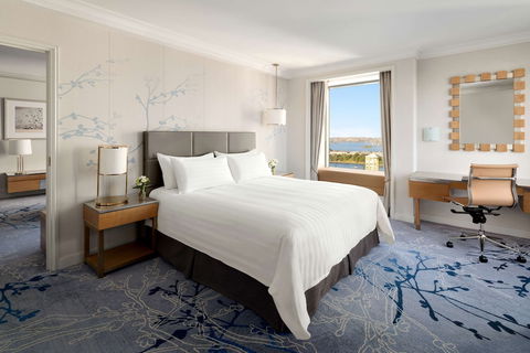 Shangri-La Hotel, Sydney - Redcliffe Tourism 4