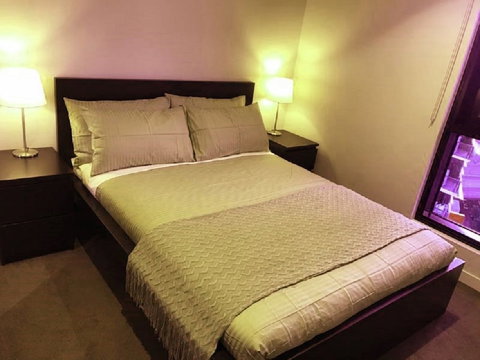 Southbank Platinum Tower Apartment - Redcliffe Tourism 6