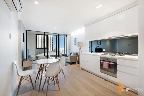 IFSuites (IFSTAYS) Light House Apartment - Redcliffe Tourism 3