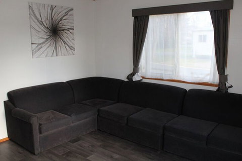 Riverglade Caravan Park - Redcliffe Tourism 6