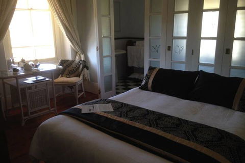 Mulla Villa - Redcliffe Tourism 7