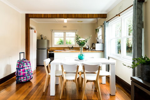 Burnie City Apartments - Redcliffe Tourism 5