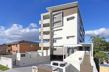 P A Apartments - Redcliffe Tourism 0