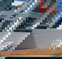 Bluedock Apartments - Redcliffe Tourism