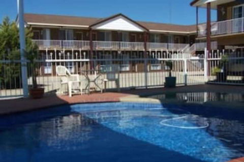 Albury Classic Motor Inn - Redcliffe Tourism 5