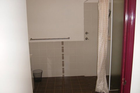 Ningaloo Bed And Breakfast - Redcliffe Tourism 3