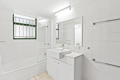 Headland Gardens Holiday Resort - Redcliffe Tourism 4